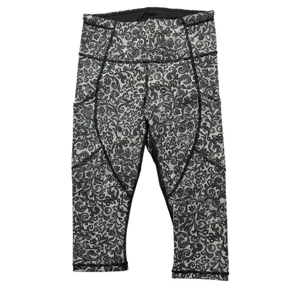 Lululemon Outrun High-Rise Crop Leggings Cinder Lace Black White Mesh Size 6 - Picture 8 of 16